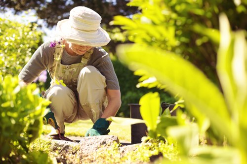 Accepted payment methods for Landscaping Coneyhall including card and PayPal